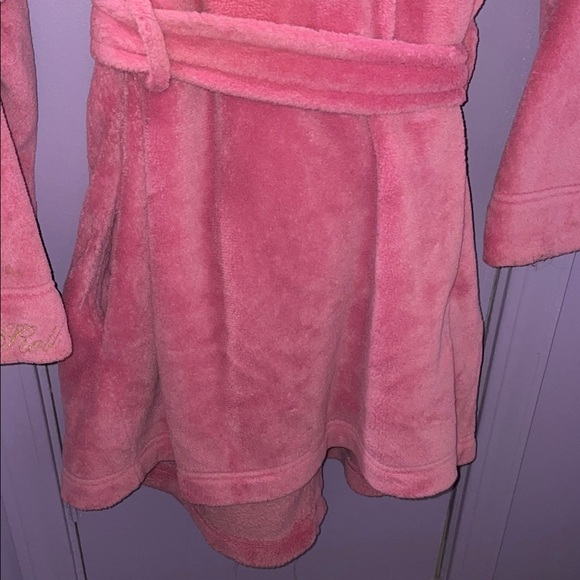 Victoria's Secret Pink Terry Plush Shortie Robe in Pink L EUC! - Picture 6 of 11